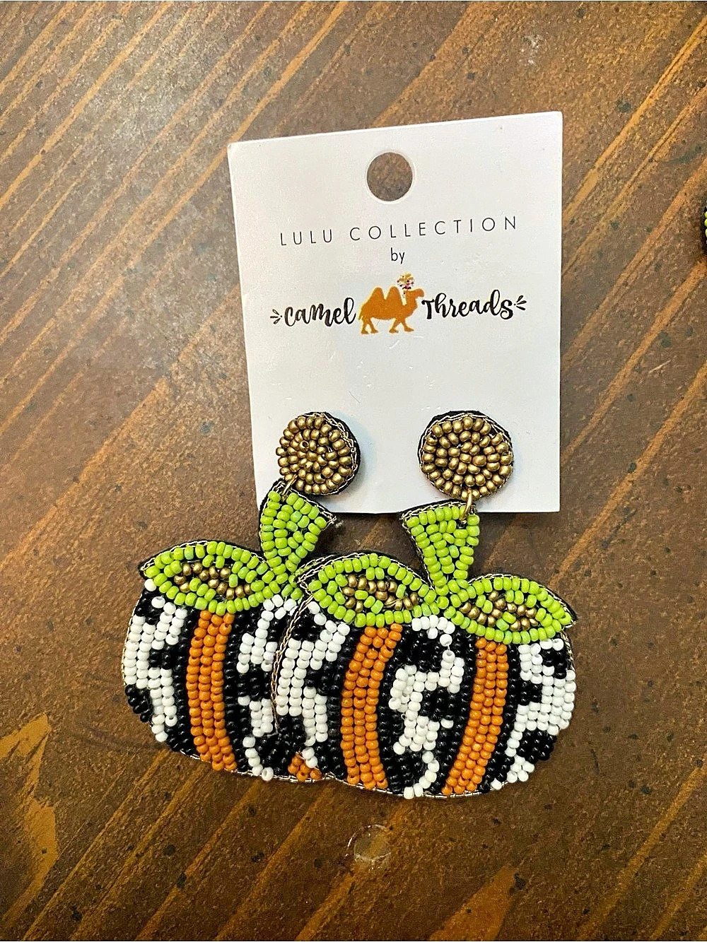 Zulu Collection by Camel Threads Beaded Statement Earrings in Black & Green NWT